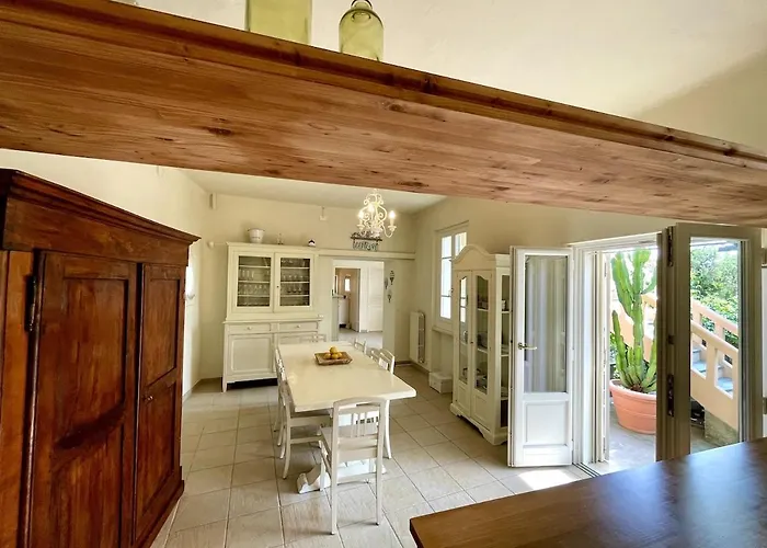 Villa Casa Marina, Relax Tra Mare E Ulivi